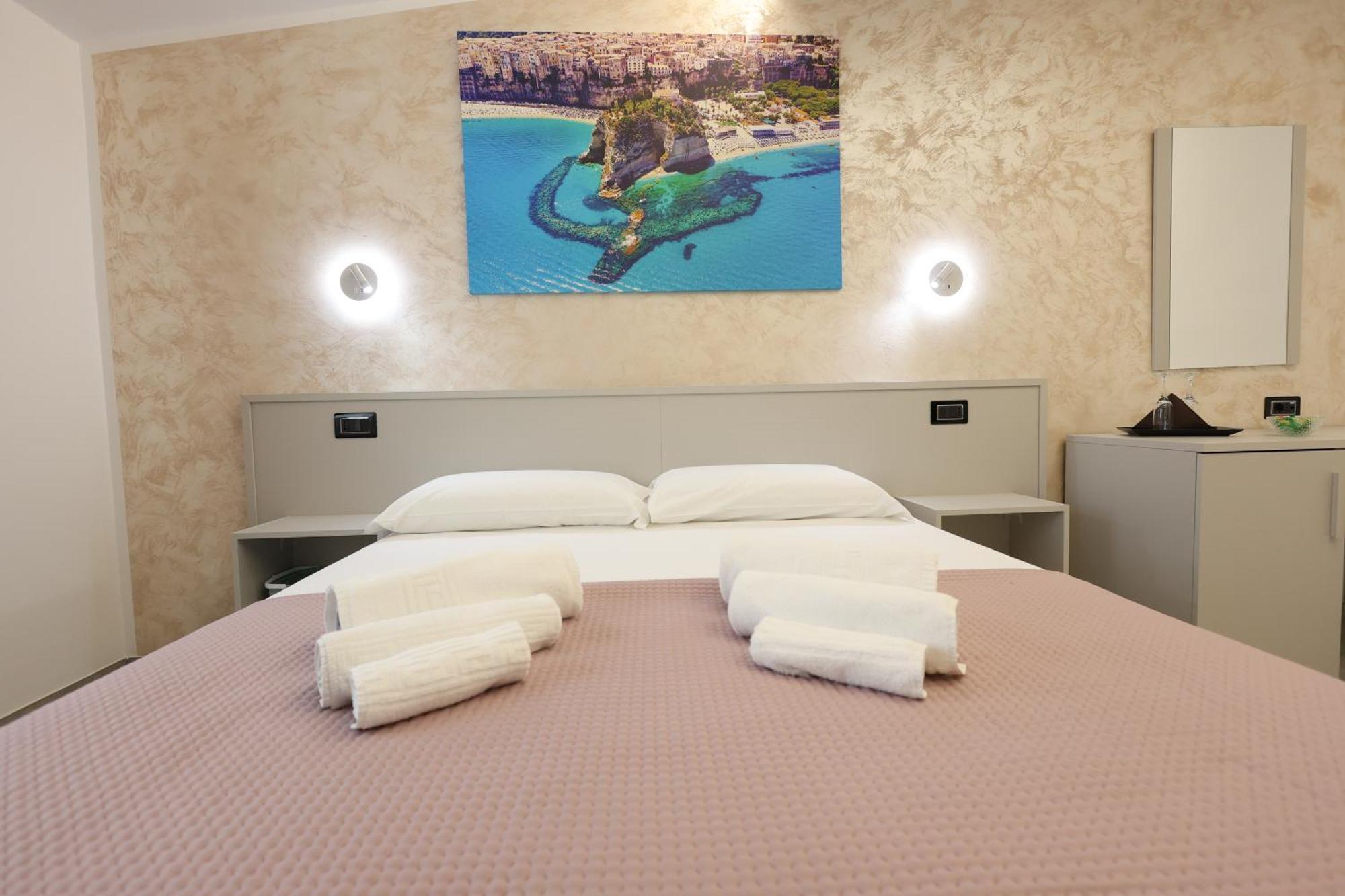 B&B Sunlight Тропеа Стая снимка