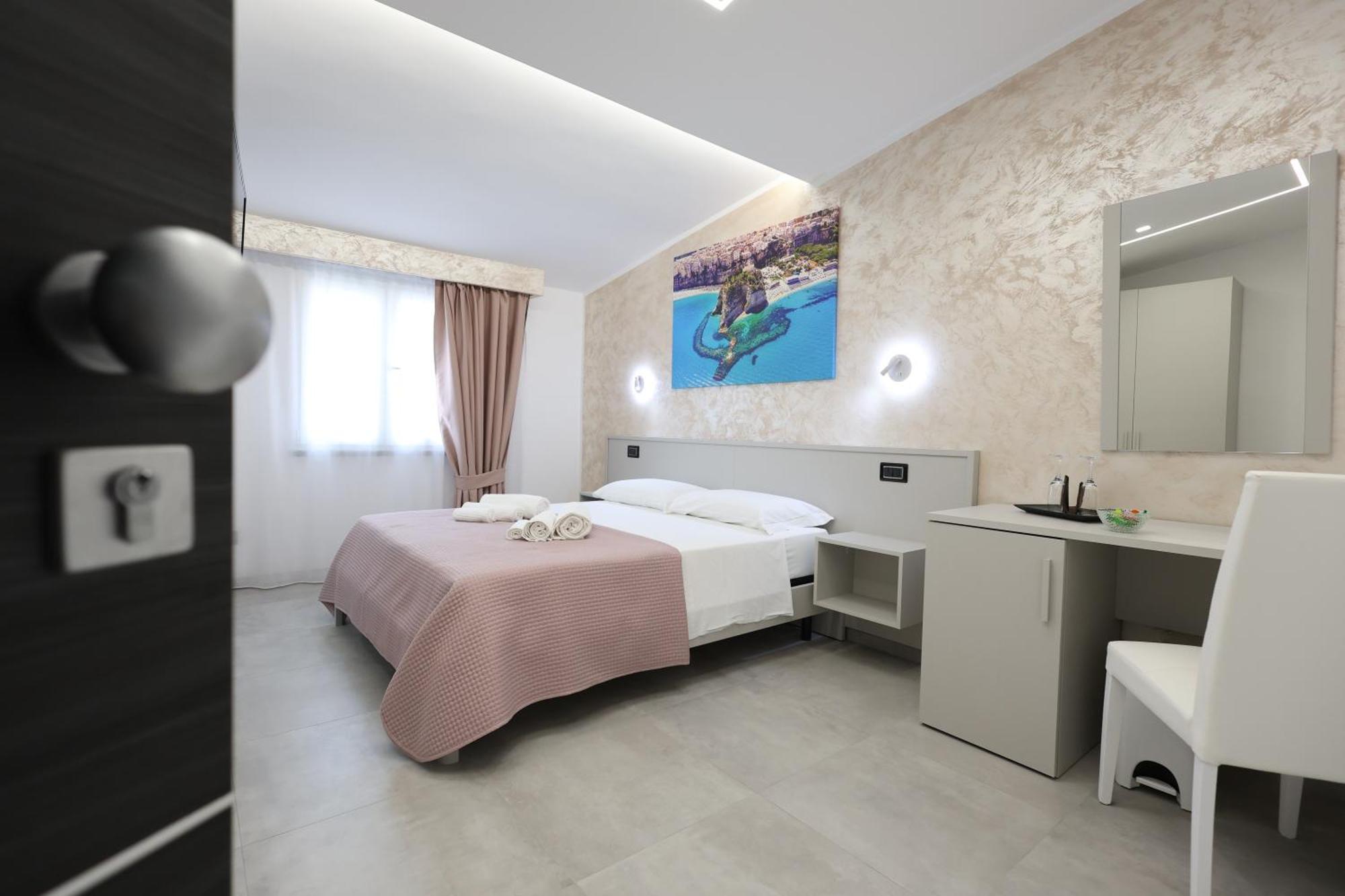B&B Sunlight Тропеа Екстериор снимка
